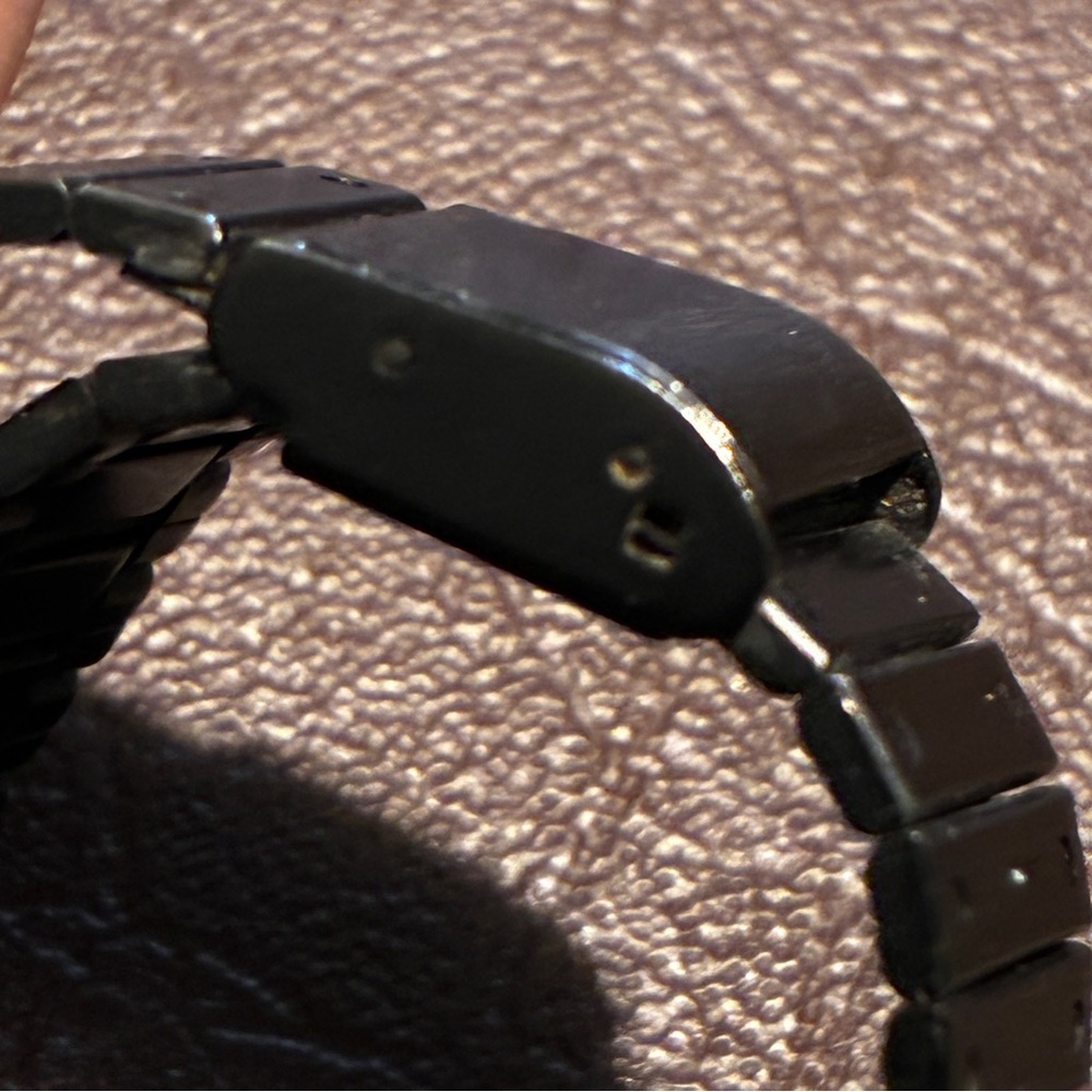 Women's Black and Gold Quartz Watch - Picture 12 of 15